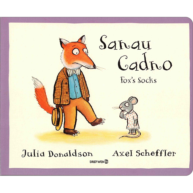 Sanau Cadno / Fox's Socks (Welsh-English)